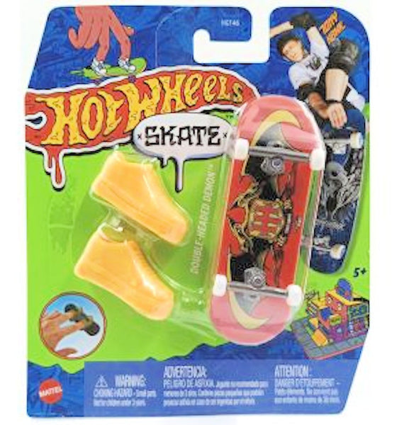 Hot Wheels Skate Fingerboard Tony Hawk Double-Headed Demon HNG27