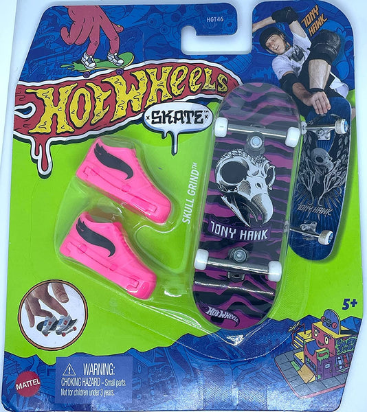 Hot Wheels Skate Fingerboard Tony Hawk Skull Grind HGT47