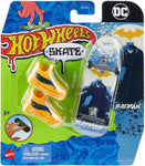 Hot Wheels Skate Screen Legends Batman HNG37