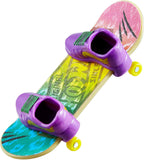 Hot Wheels Skate Tony Hawk Car and Fingerboard Set Solid Muscle HNG64