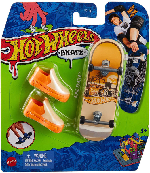 Hot Wheels Skate Fingerboard Tony Hawk Bone Skater HGW82